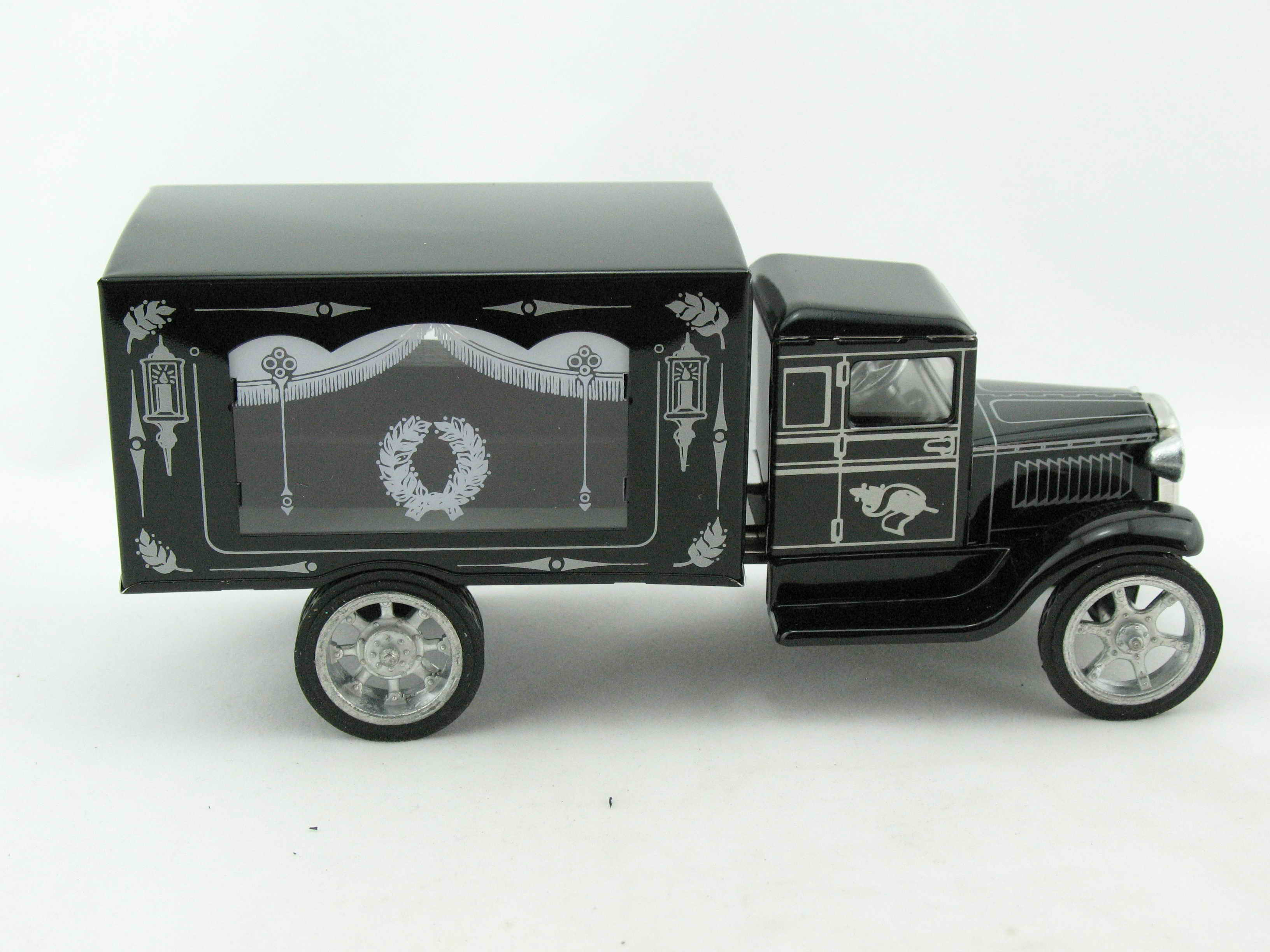 Hawkeye LKW Leichenwagen mit Holzsarg von KOVAP - Blechspielzeug