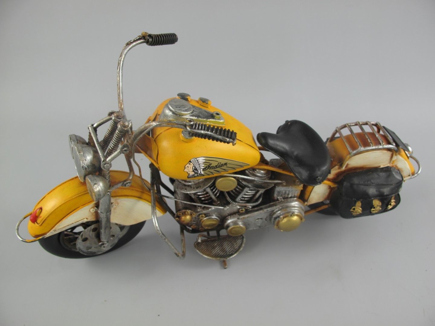 Blechmodell - Motorrad USA Indian Motorcycle, gelb, 42 cm