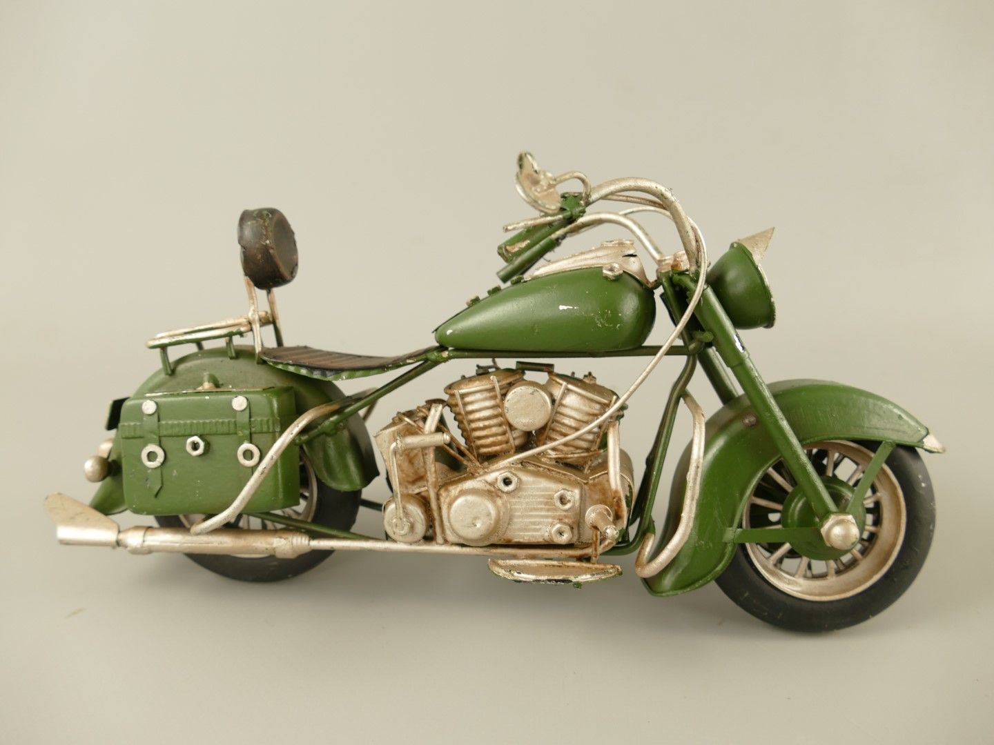 Blechmodell - Motorrad USA Oldtimer, grün, 28 cm