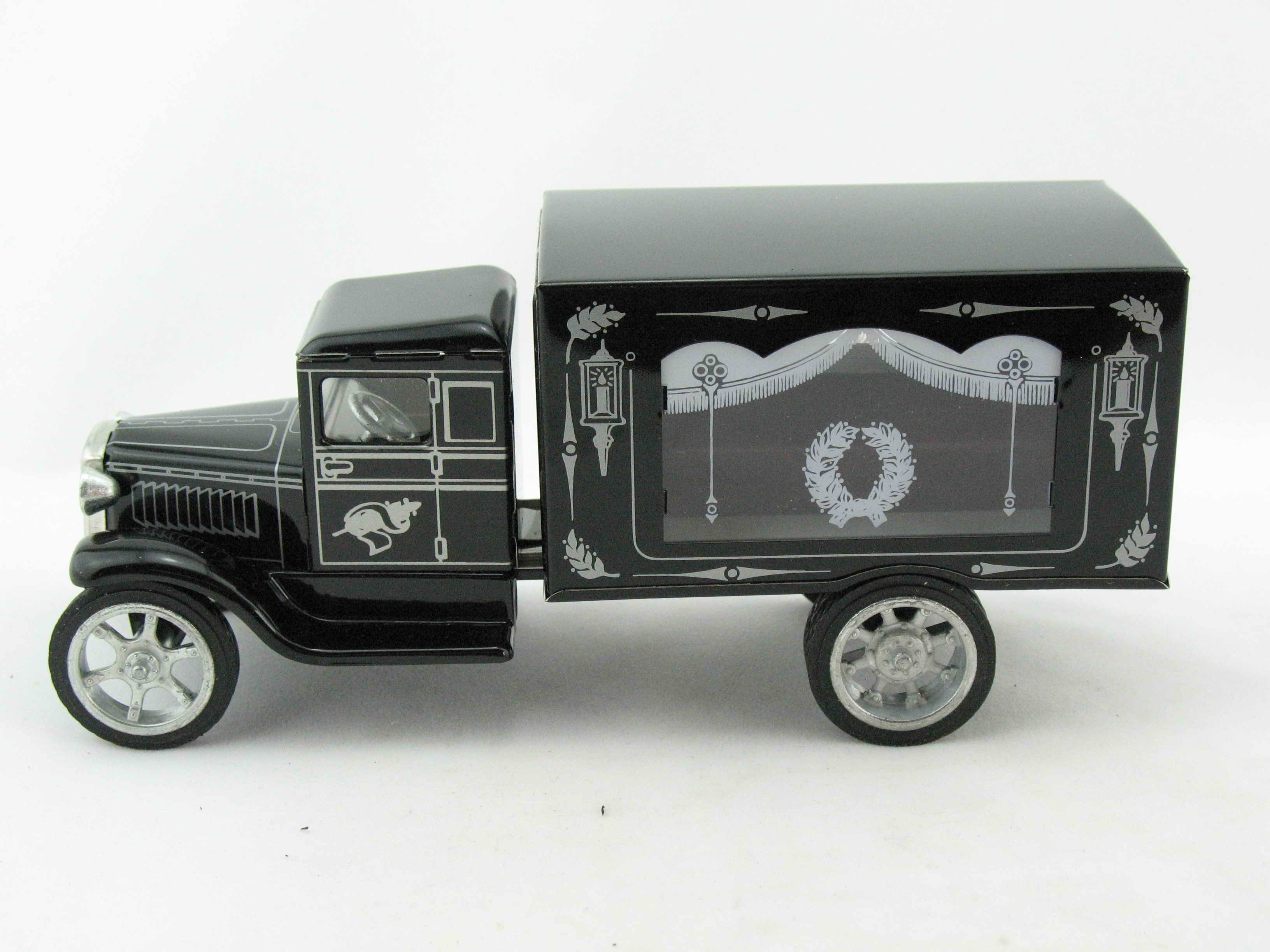 Hawkeye LKW Leichenwagen mit Holzsarg von KOVAP - Blechspielzeug