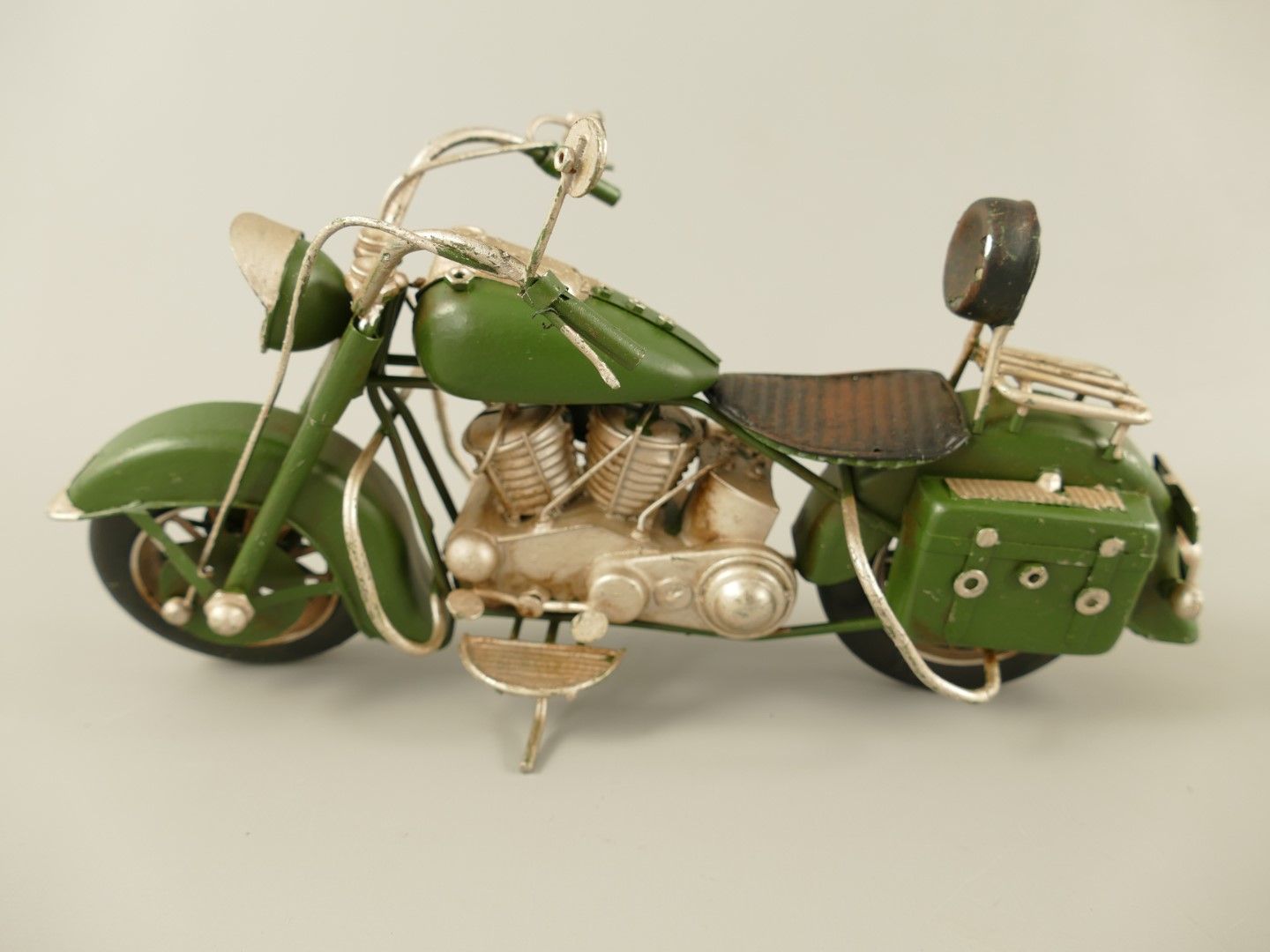 Blechmodell - Motorrad USA Oldtimer, grün, 28 cm
