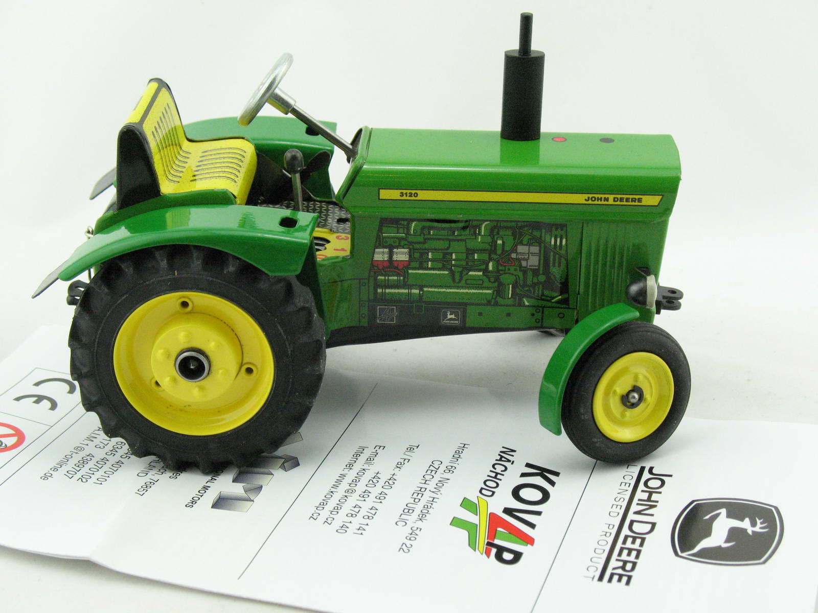Traktor John Deere 3120 von KOVAP - Blechspielzeug