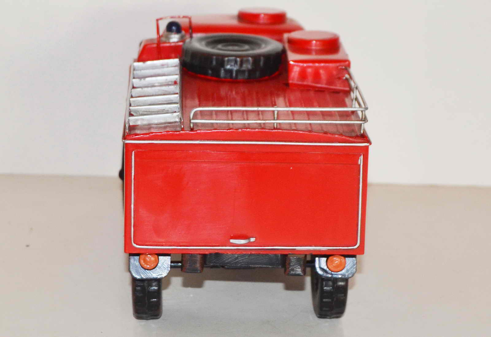Blechmodell - Unimog Feuerwehr Gerätewagen