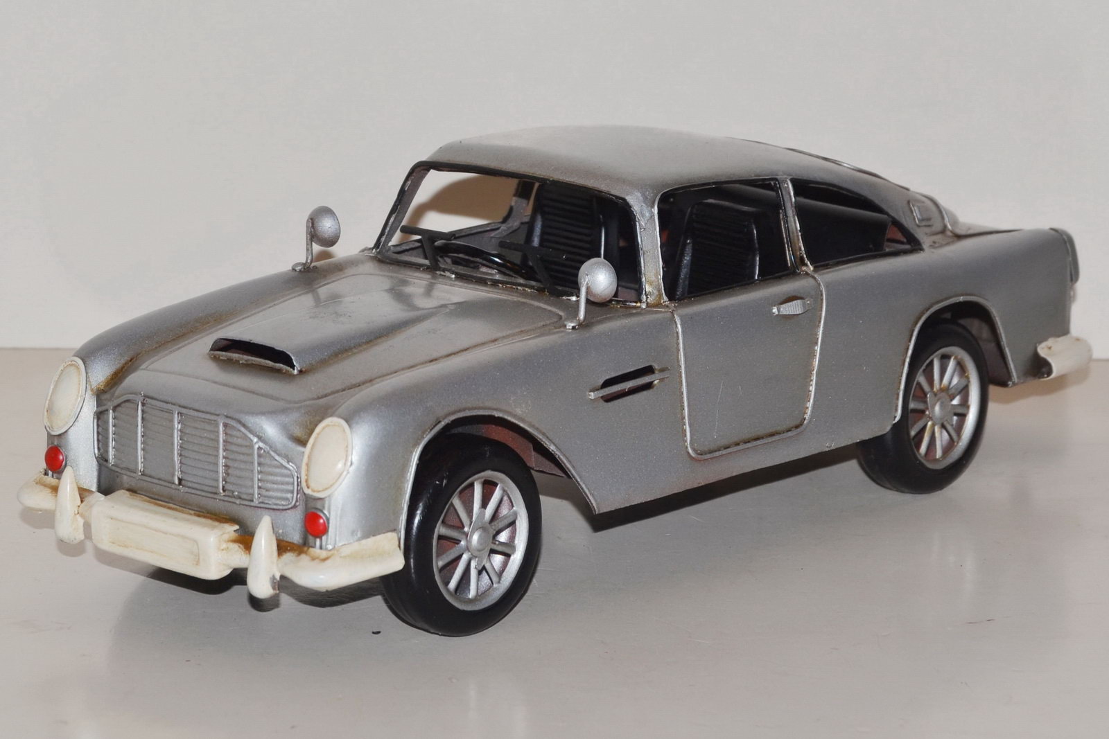 Blechmodell - Aston Martin 007