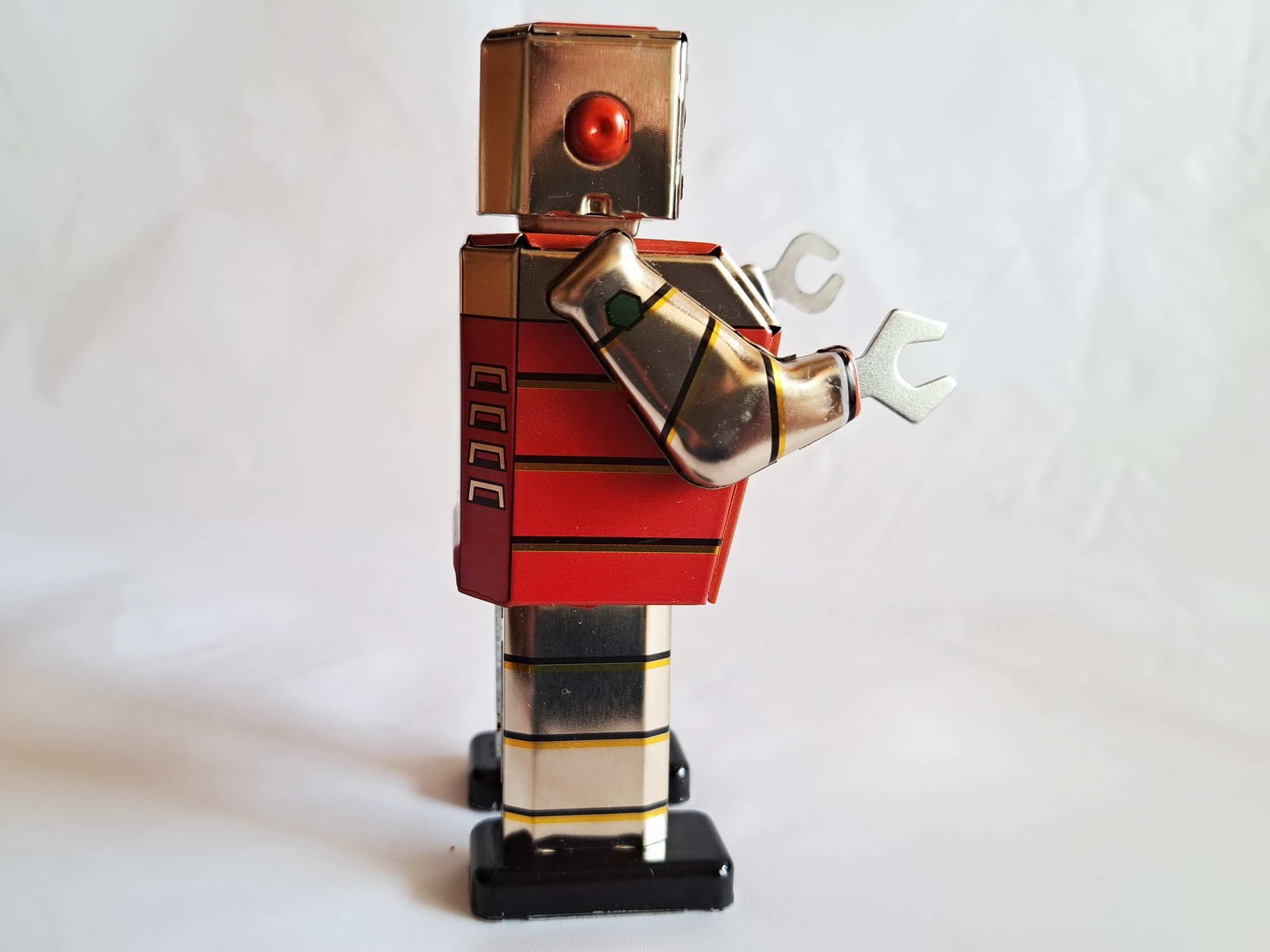 Blechspielzeug - Roboter 'RO-BOT PIXEL'