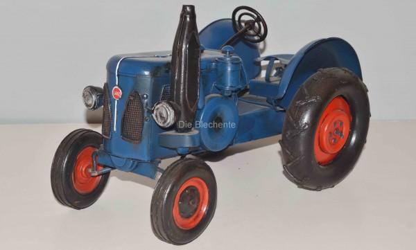 Blechmodell - Traktor, Schlepper Lanz 1957 ca.31 cm