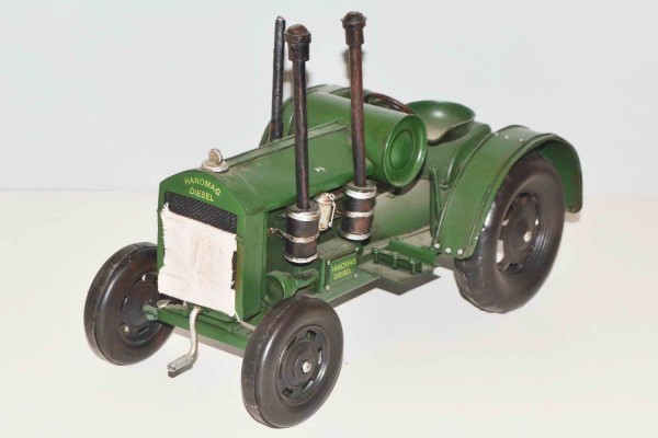 Blechmodell - Traktor, Schlepper Hanomag, ca. 33 cm